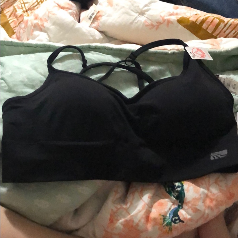 Set of sports bra, pullover top and leggings NWT